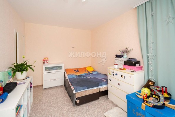 
   Продам 2-комнатную, 54.5 м², Краснообск, 230

. Фото 13.