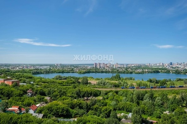 
   Продам 2-комнатную, 43 м², Горский мкр, 10

. Фото 22.