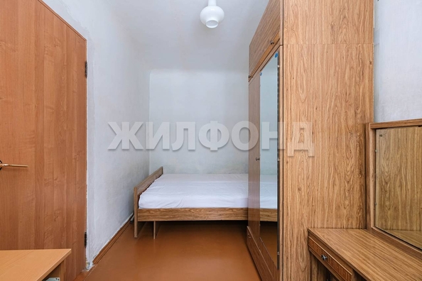 
   Продам 3-комнатную, 52.5 м², Дзержинского пр-кт, 81/1

. Фото 15.