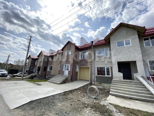 
   Продам дом, 177.9 м², Новосибирск

. Фото 1.