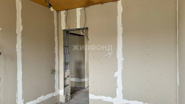 
   Продам дом, 155.8 м², Емельяновский

. Фото 10.