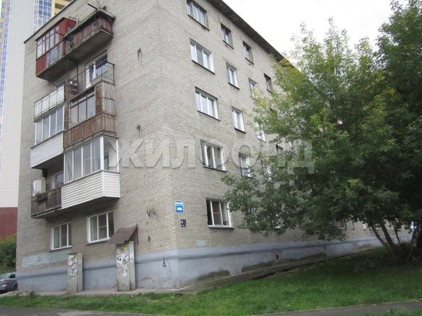 
  Продается 4-комн. квартира, 62.2 м², Сибиряков-Гвардейцев ул, д. 44/2
. Фото 2.