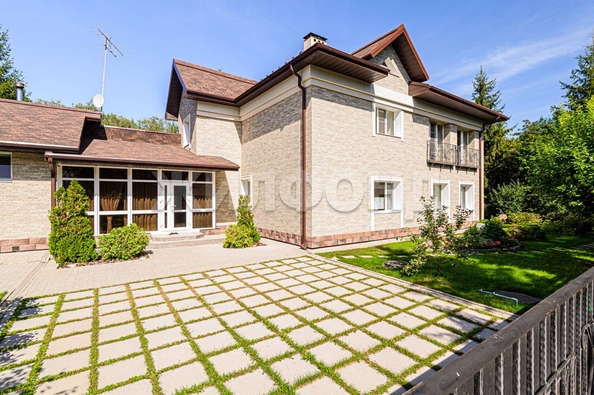 
   Продам дом, 511 м², Голубой Залив пос

. Фото 2.