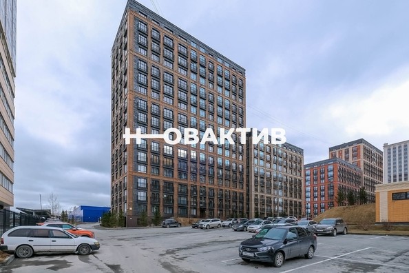 
   Продам 3-комнатную, 87.5 м², Красный пр-кт, 222/3

. Фото 28.