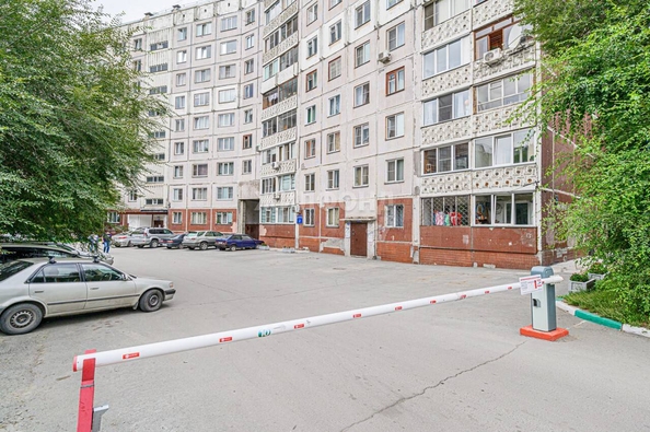 
   Продам 3-комнатную, 60.2 м², Железнодорожная ул, 2

. Фото 8.