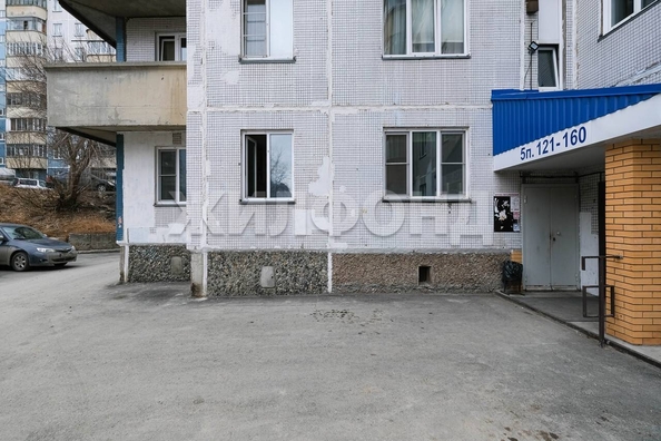 
   Продам 4-комнатную, 80.2 м², В. Высоцкого ул, 5

. Фото 30.