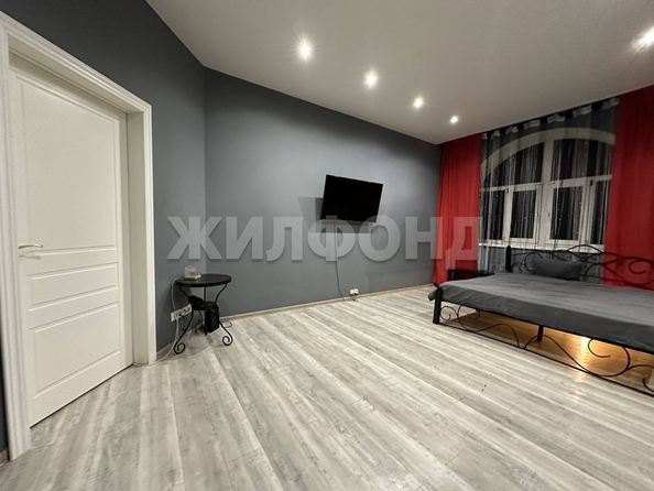 
   Продам 6-комнатную, 221 м², 1-й Римского-Корсакова пер, 5

. Фото 2.