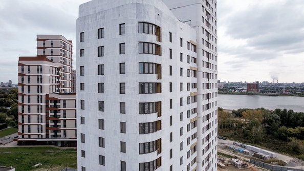 
   Продам 4-комнатную, 93.85 м², Беринг, дом 2

. Фото 7.