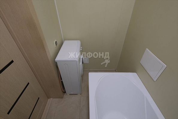 
   Продам 2-комнатную, 49.4 м², 25 лет Октября ул, 25/1

. Фото 12.