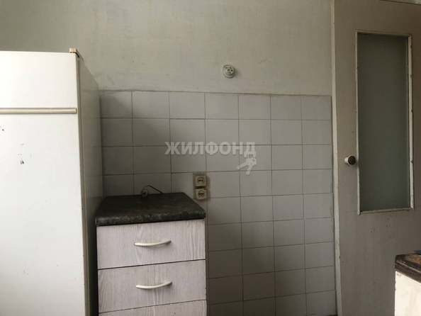 
   Продам 2-комнатную, 45.6 м², Пархоменко ул, 18

. Фото 10.