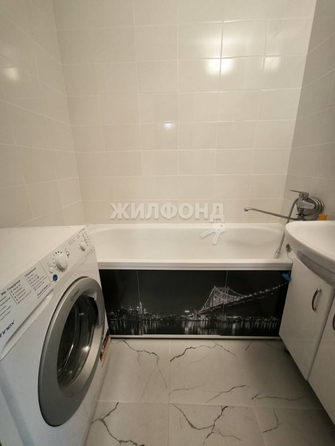 
   Продам 3-комнатную, 73.3 м², Приморская ул, 10/1

. Фото 3.