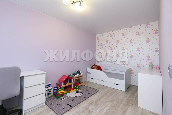 
   Продам 3-комнатную, 57.8 м², Титова ул, 39

. Фото 19.