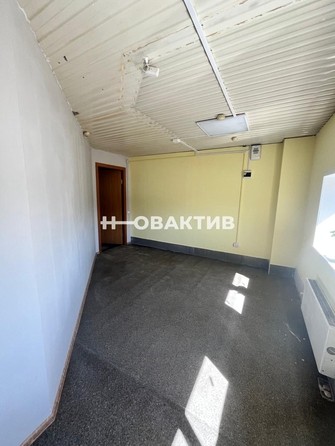 
   Продам помещение свободного назначения, 13 м², Орджоникидзе ул, 40

. Фото 4.