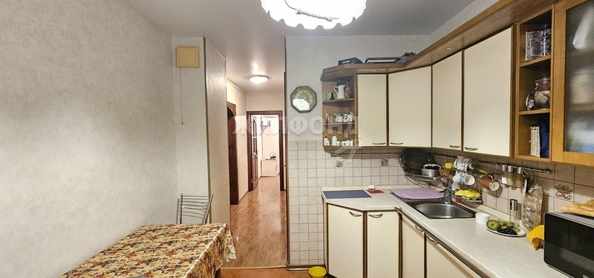 
   Продам 4-комнатную, 77.3 м², В. Высоцкого ул, 13

. Фото 8.