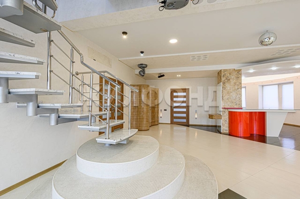 
   Продам дом, 745 м², Ленинское село

. Фото 14.