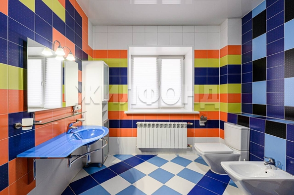 
   Продам дом, 745 м², Ленинское село

. Фото 88.
