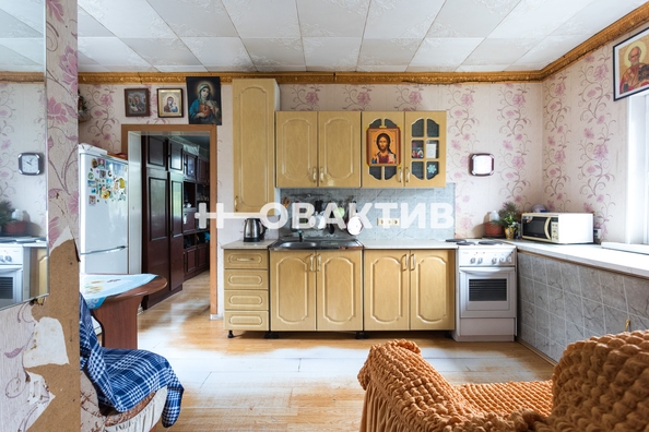 
   Продам дом, 75.8 м², Новосибирск

. Фото 6.