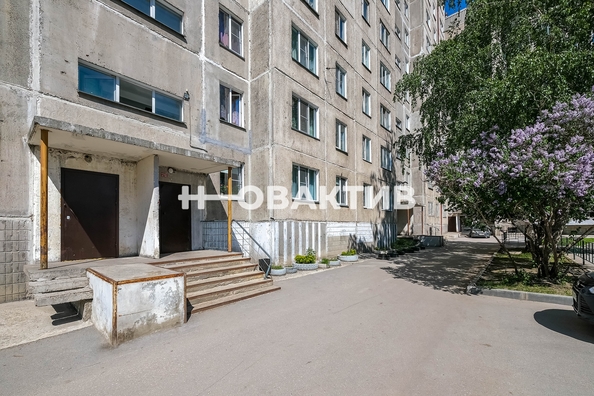 
   Продам 3-комнатную, 68.3 м², Троллейная ул, 71

. Фото 28.