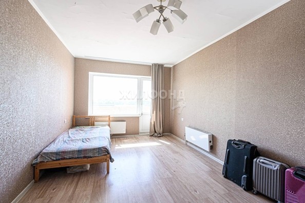 
   Продам 3-комнатную, 84 м², Добролюбова ул, 162/1

. Фото 3.