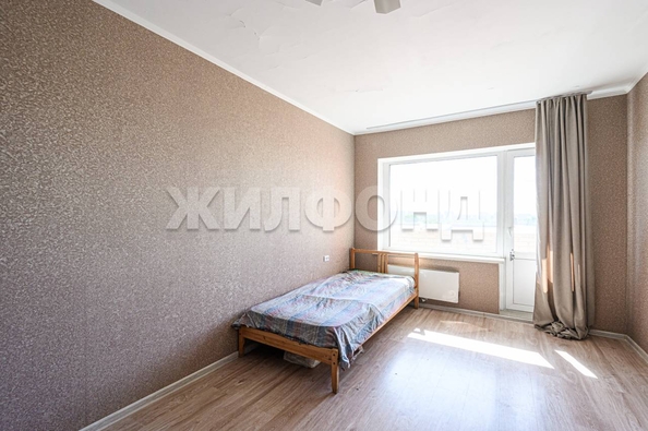 
   Продам 3-комнатную, 83.2 м², Добролюбова ул, 162/1

. Фото 7.
