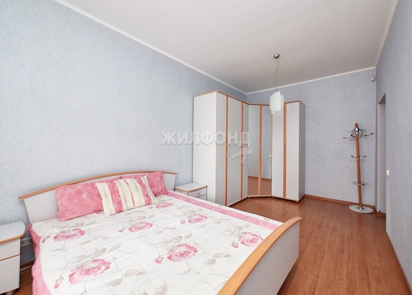 
   Продам 4-комнатную, 130.1 м², Дачная ул, 21/2

. Фото 5.