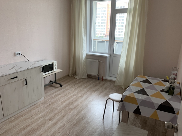 
  Сдам посуточно в аренду 1-комнатную квартиру, 35 м², Новосибирск

. Фото 14.