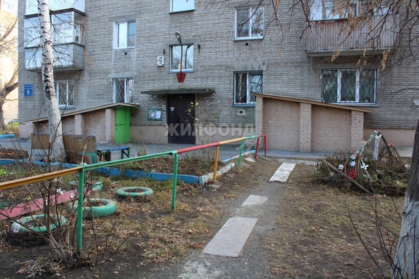 
   Продам 2-комнатную, 42.7 м², Невельского ул, 9

. Фото 5.