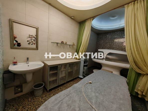 
   Продам помещение свободного назначения, 416 м², Красноярская ул, 40

. Фото 6.