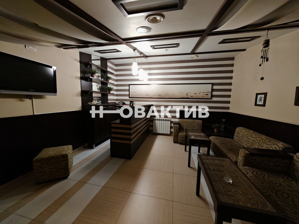 
   Продам помещение свободного назначения, 416 м², Красноярская ул, 40

. Фото 11.