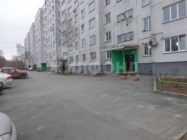 
   Продам 2-комнатную, 52.2 м², Столетова ул, 25

. Фото 5.