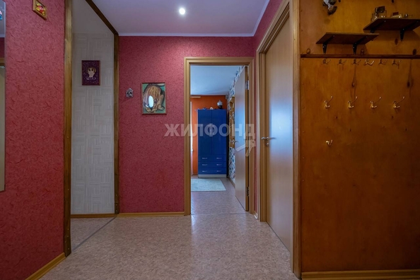 
   Продам 3-комнатную, 60.5 м², Бориса Богаткова ул, 266/3

. Фото 9.