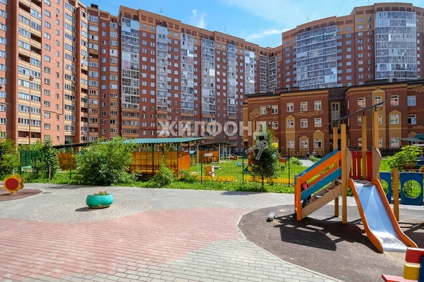 
   Продам 3-комнатную, 81.2 м², Стартовая ул, 1

. Фото 36.