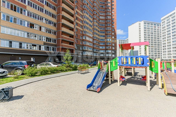 
  Продается 1-комн. квартира, 36.8 м², Немировича-Данченко ул, д. 144/1
. Фото 3.