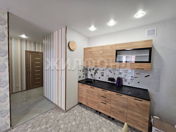 
  Продается 2-комн. квартира, 42.1 м², 1-я Чулымская ул, д. 19/1
. Фото 10.