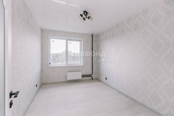 
   Продам 2-комнатную, 59 м², Петухова ул, 172

. Фото 13.