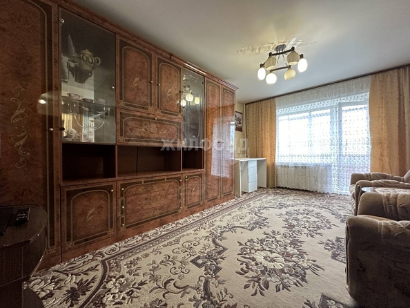 
   Продам 2-комнатную, 46.6 м², Громова ул, 18

. Фото 1.