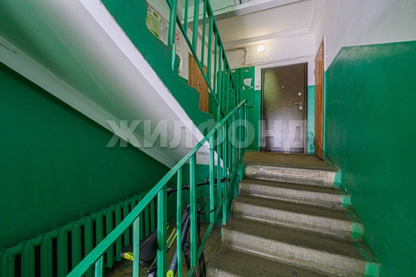 
   Продам 2-комнатную, 49.4 м², Героев Труда ул, 20

. Фото 11.