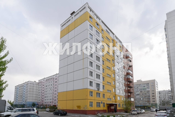 
   Продам 3-комнатную, 66.1 м², Троллейная ул, 3

. Фото 9.