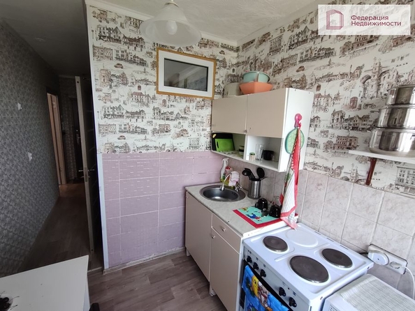 
   Продам 1-комнатную, 32 м², Объединения ул, 42

. Фото 8.