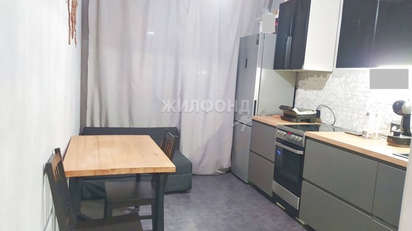 
   Продам 1-комнатную, 37.6 м², Северная ул, 13

. Фото 9.