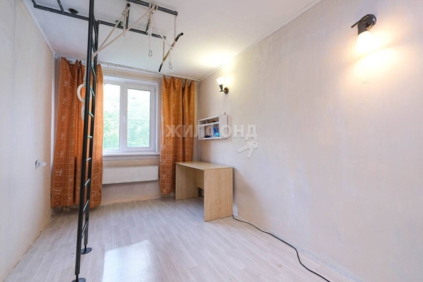 
   Продам 3-комнатную, 57.3 м², Палласа ул, 2/2

. Фото 15.