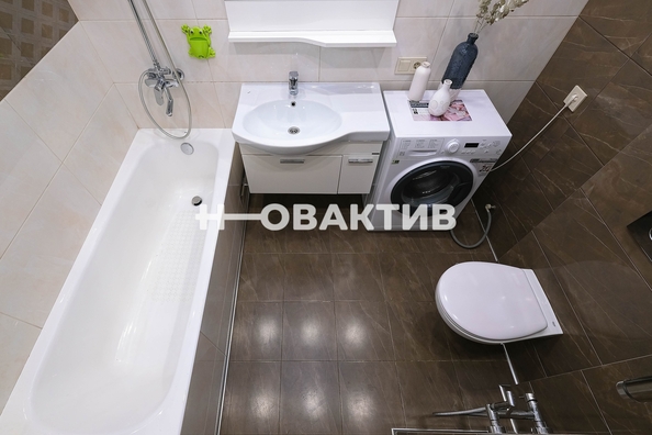 
   Продам 2-комнатную, 57 м², Приморская ул, 5

. Фото 8.