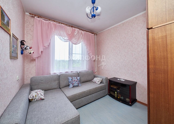 
   Продам 3-комнатную, 61.3 м², Лазурная ул, 14

. Фото 13.