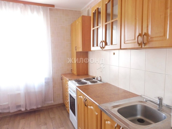 
   Продам 1-комнатную, 35.7 м², Федосеева ул, 2

. Фото 3.