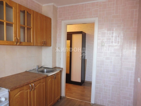 
   Продам 1-комнатную, 35.7 м², Федосеева ул, 2

. Фото 4.