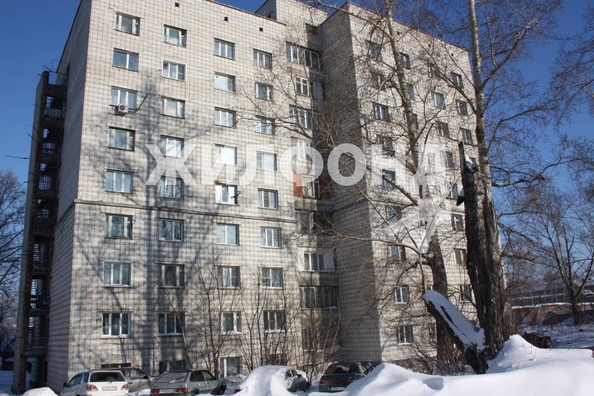 
   Продам 2-комнатную, 34.8 м², Героев Революции ул, 107

. Фото 4.