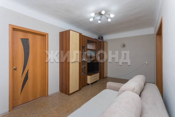 
   Продам 2-комнатную, 42.3 м², Республиканская ул, 7а

. Фото 3.