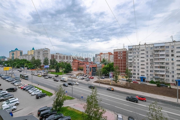 
   Продам 2-комнатную, 71.2 м², Нарымская ул, 20

. Фото 18.