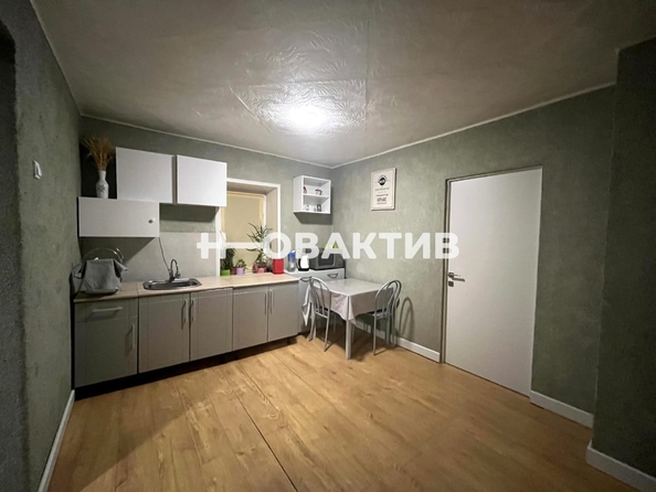 
   Продам дом, 93.1 м², Новосибирск

. Фото 2.