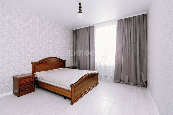 
   Продам 3-комнатную, 80.1 м², 7-й микрорайон, 18

. Фото 8.